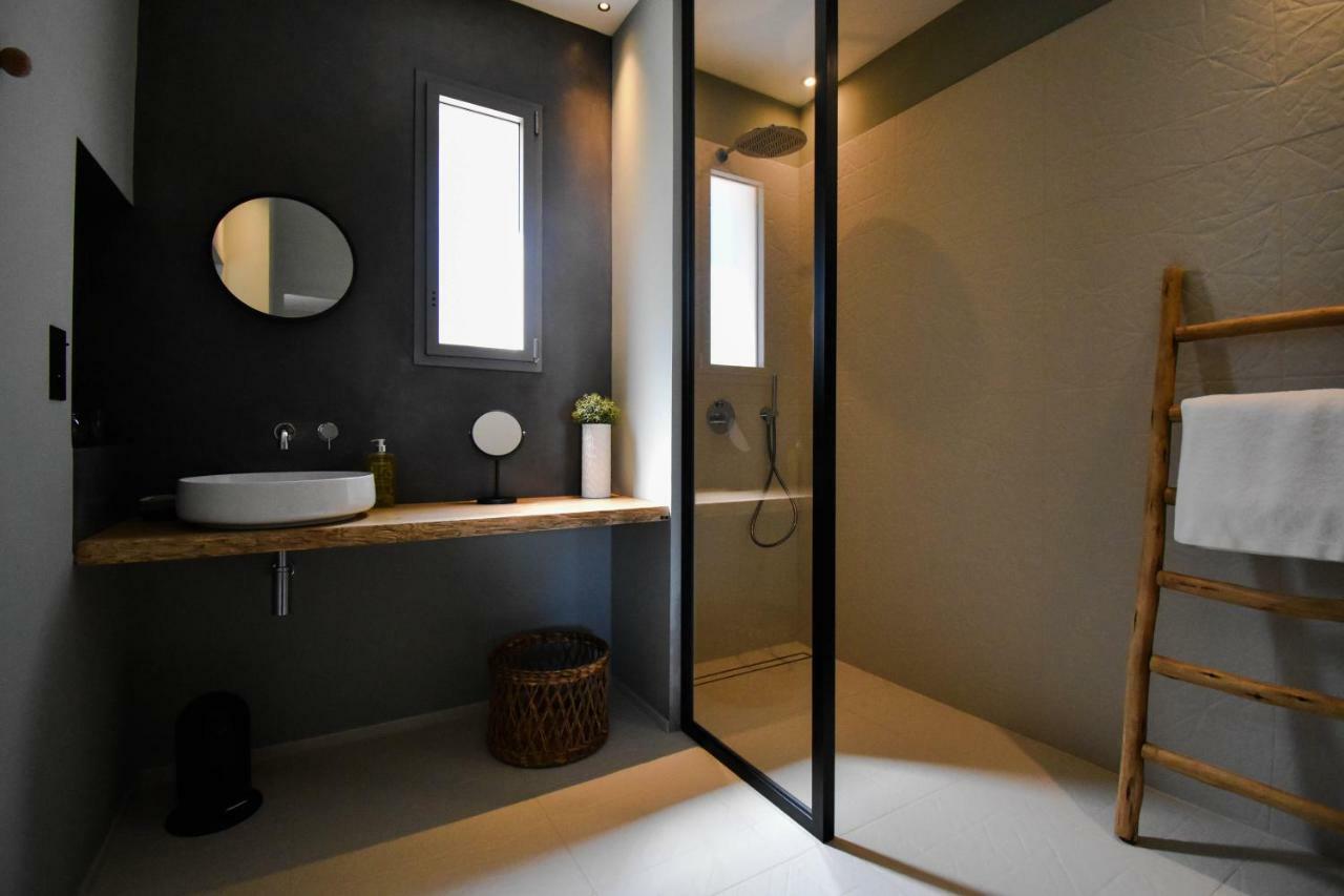 Les Loges En Provence "Villa Garrigue" Villeneuve-lès-Avignon Eksteriør billede